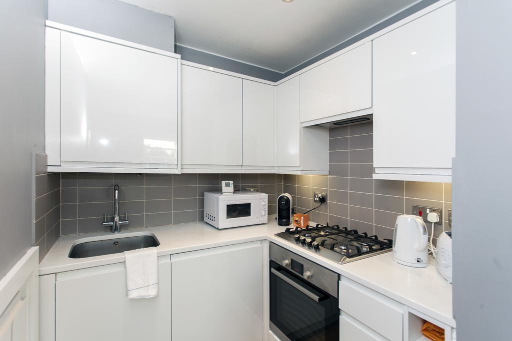 Italianflat - Elsham Apartment Londra Exterior foto