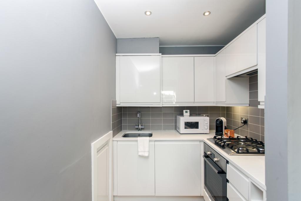 Italianflat - Elsham Apartment Londra Exterior foto