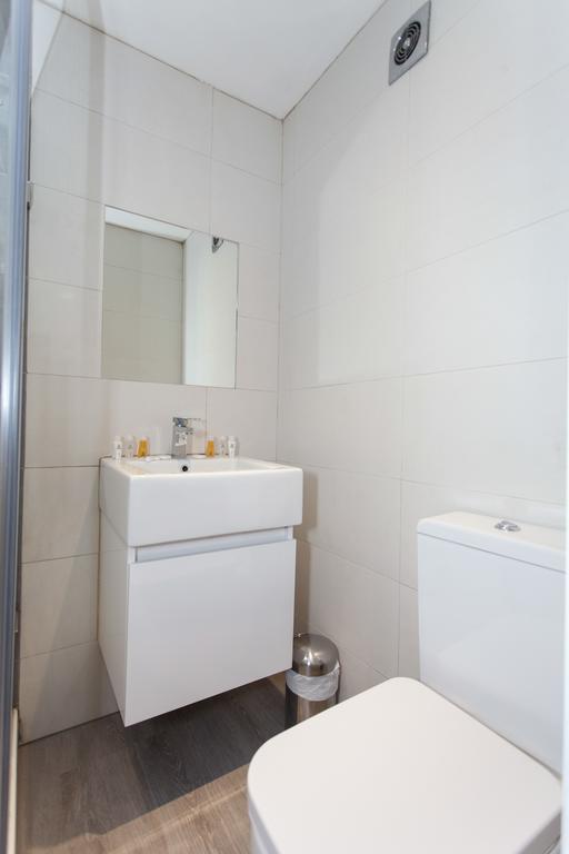 Italianflat - Elsham Apartment Londra Exterior foto